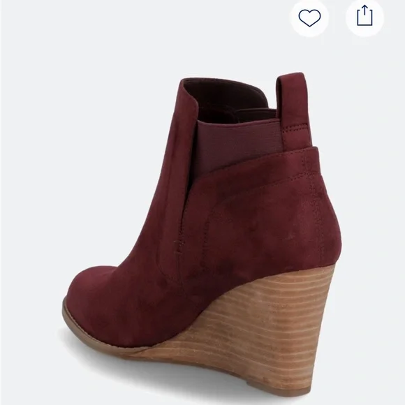 DV by Dolce Vita Burgundy Ankle Booties - Picture 4 of 12